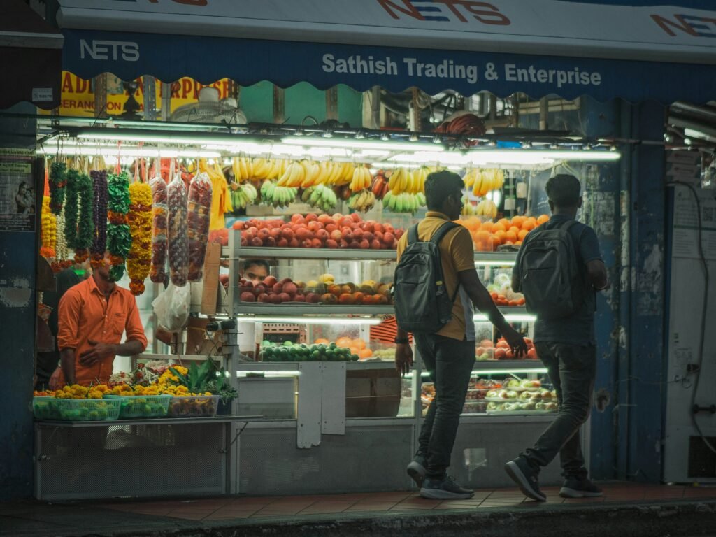 bargain with a street vendor
